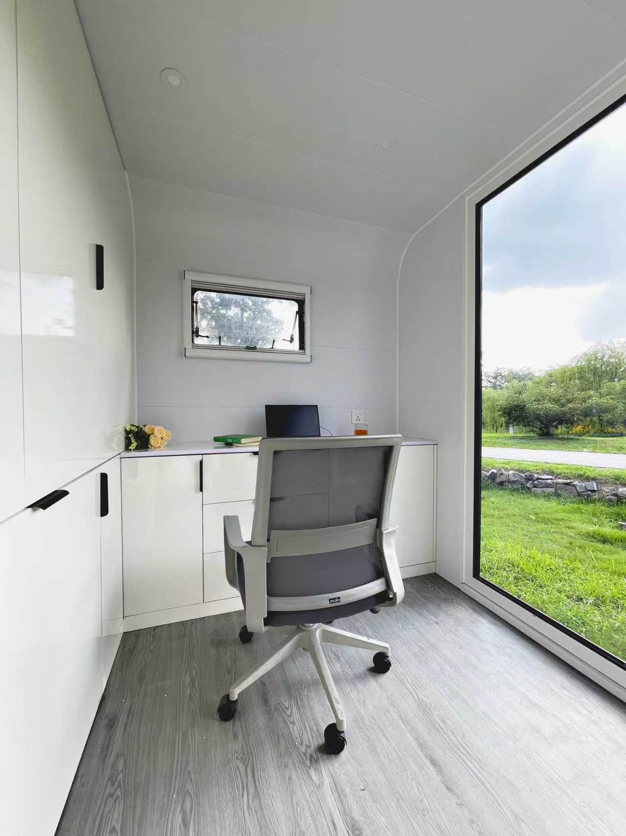 6m Self-Contained Cabin – Push-Out Type with Shower (75mm Insulated)