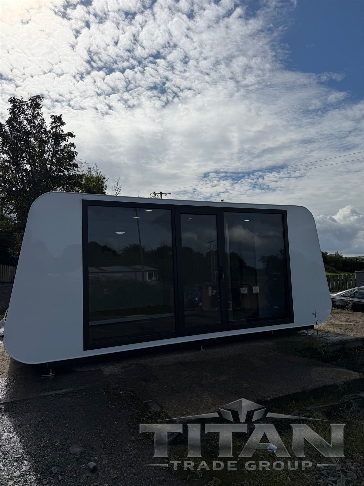 6m Push-Out Pod House – White – 75mm Insulated with Shower