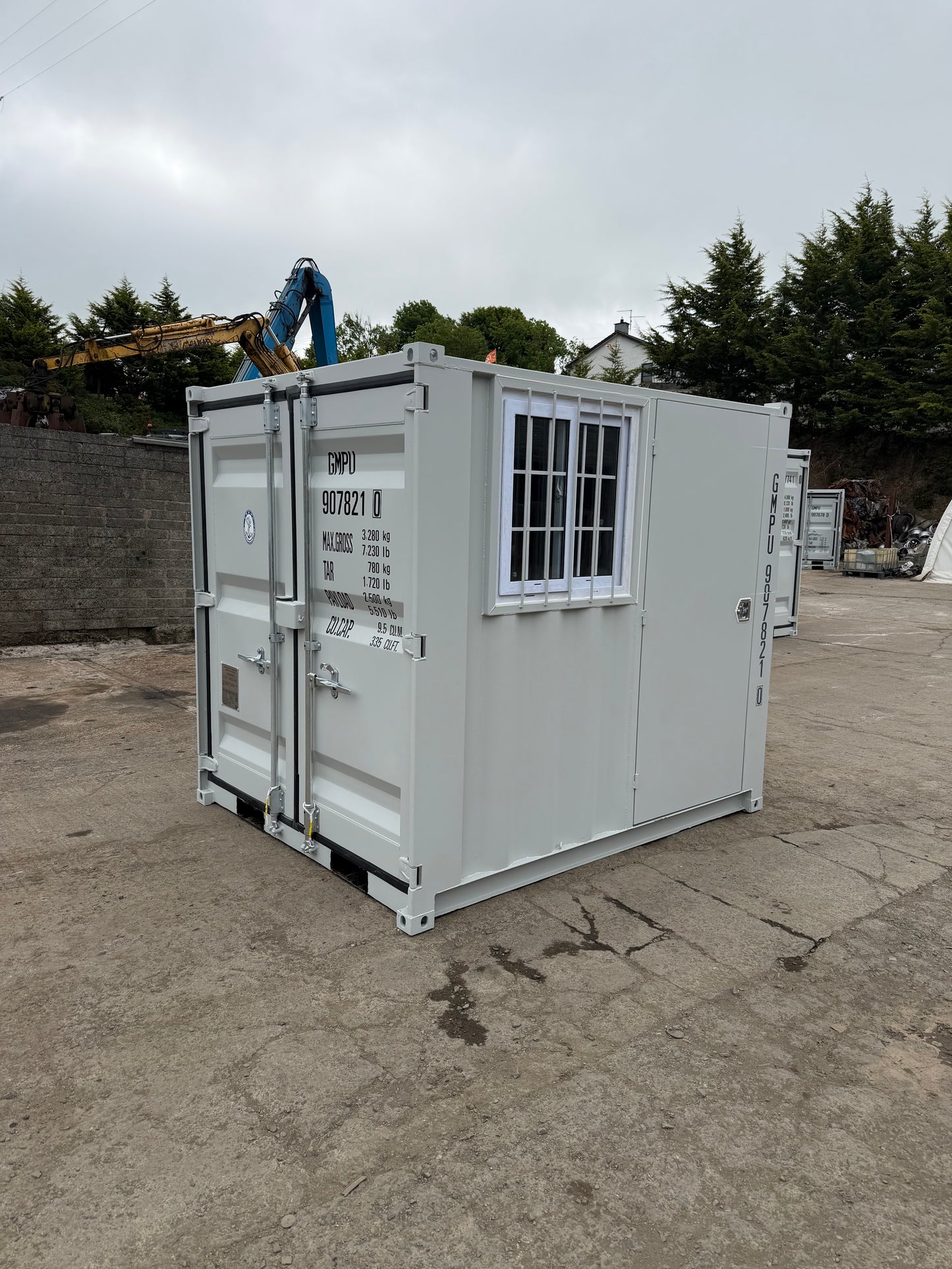 Mini Storage Container Ireland – Steel Site Container with Window & Double Door Access